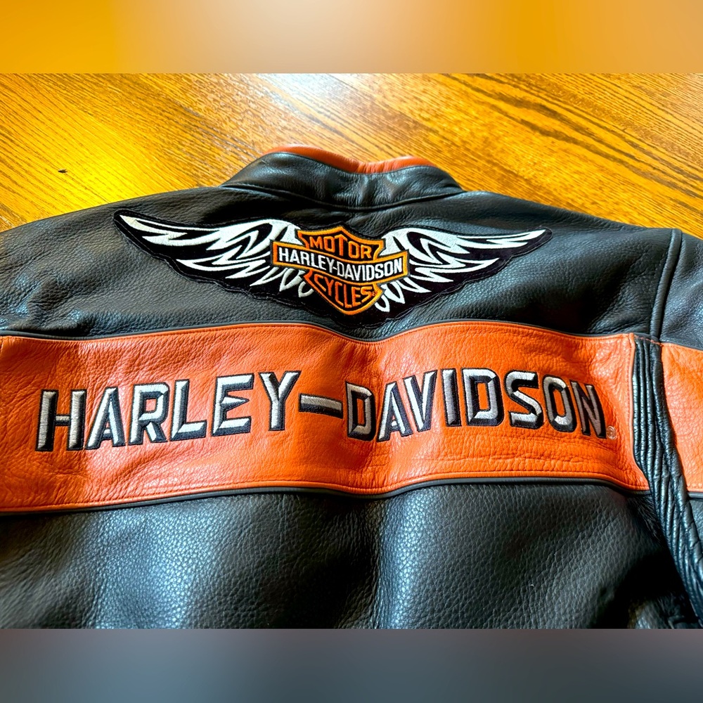 Harley Davidson Leather Jacket Like NEW Condition Men’s Small Women’s Med/Large